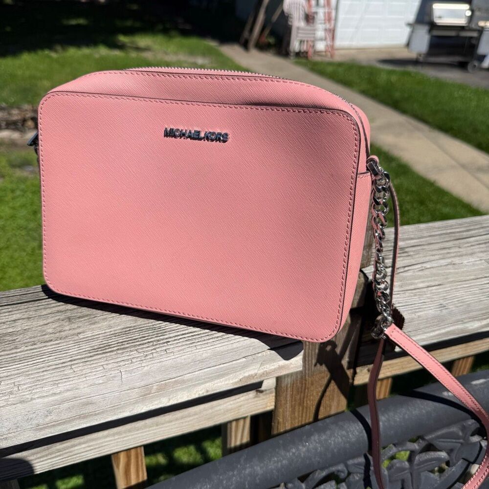 Michael Kors Jet Set Item Large Zip Chain Crossbody Primrose